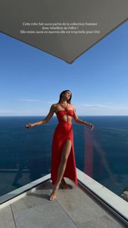 Iris Mittenaere feet photo 15