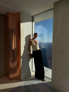 Iris Mittenaere feet photo 13