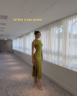 Iris Mittenaere feet photo 3
