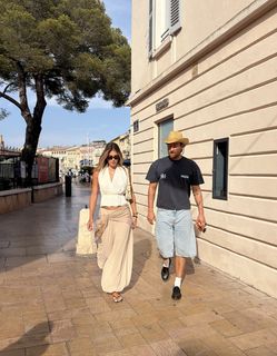 Iris Mittenaere feet photo 9