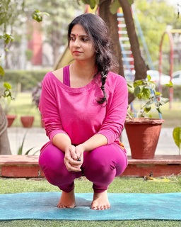 Iris Vatrana feet photo 1