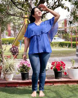 Iris Vatrana feet photo 3