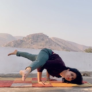 Iris Vatrana feet photo 13