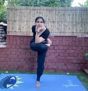 Iris Vatrana feet photo 11