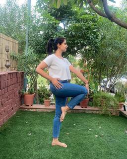 Iris Vatrana feet photo 12