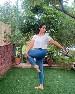 Iris Vatrana feet photo 11
