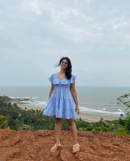 Iris Vatrana feet photo 3