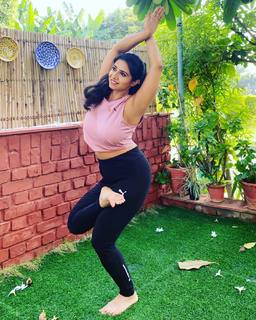 Iris Vatrana feet photo 17