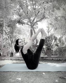 Iris Vatrana feet photo 14
