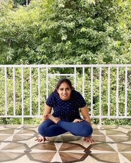Iris Vatrana feet photo 6
