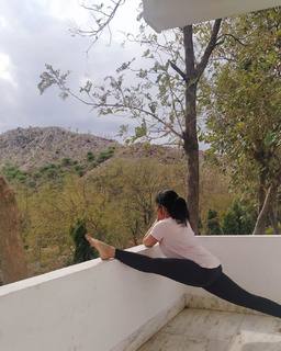 Iris Vatrana feet photo 19