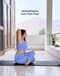 Iris Vatrana feet photo 6