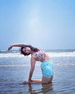 Iris Vatrana feet photo 12