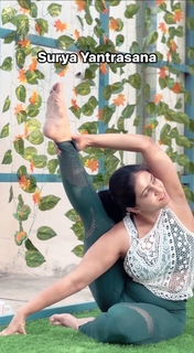 Iris Vatrana feet photo 16