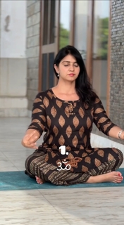 Iris Vatrana feet photo 18