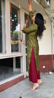 Iris Vatrana feet photo 11