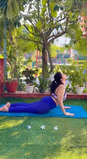 Iris Vatrana feet photo 9