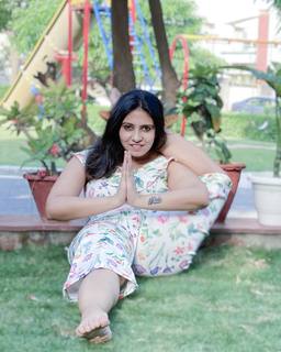 Iris Vatrana feet photo 16