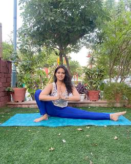 Iris Vatrana feet photo 6