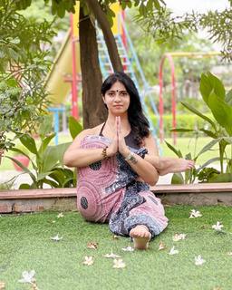 Iris Vatrana feet photo 20