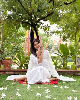 Iris Vatrana feet photo 19