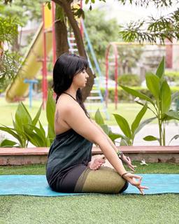 Iris Vatrana feet photo 18