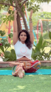 Iris Vatrana feet photo 14