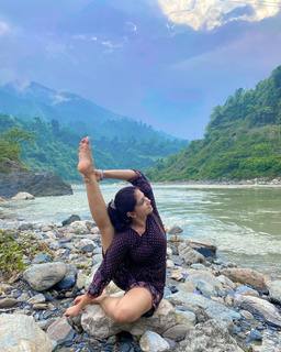 Iris Vatrana feet photo 8