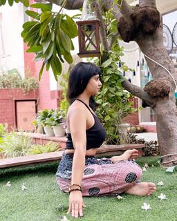 Iris Vatrana feet photo 6