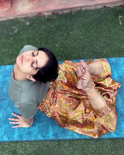 Iris Vatrana feet photo 7