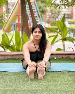 Iris Vatrana feet photo 4