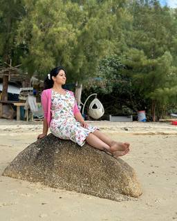 Iris Vatrana feet photo 3