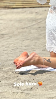 Iris Vatrana feet photo 11