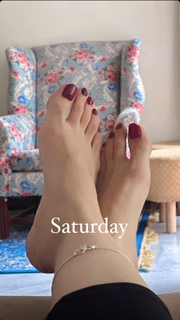 Iris Vatrana feet photo 10