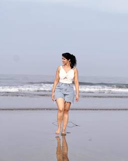 Iris Vatrana feet photo 16