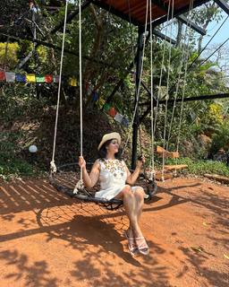 Iris Vatrana feet photo 7