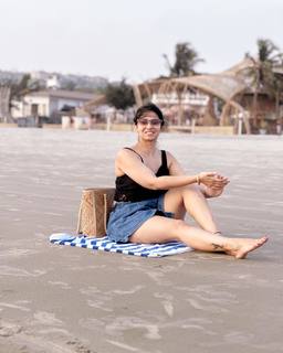 Iris Vatrana feet photo 5