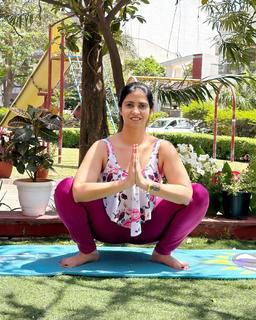Iris Vatrana feet photo 19