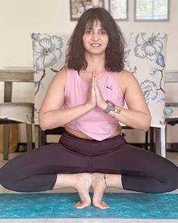 Iris Vatrana feet photo 2