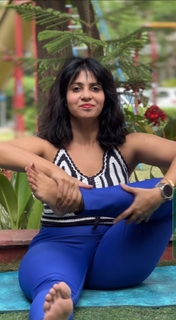 Iris Vatrana feet photo 19