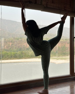 Iris Vatrana feet photo 16