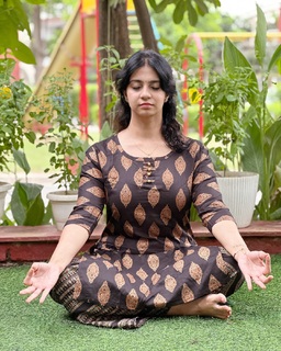Iris Vatrana feet photo 19