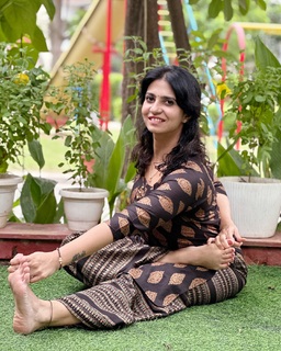 Iris Vatrana feet photo 12