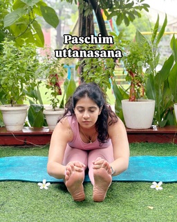 Iris Vatrana feet photo 17