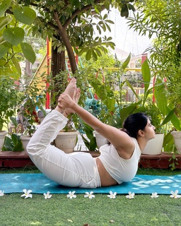 Iris Vatrana feet photo 12