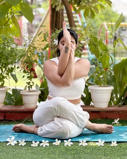 Iris Vatrana feet photo 10