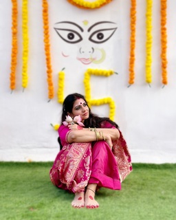 Iris Vatrana feet photo 14