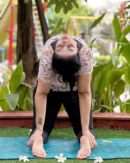 Iris Vatrana feet photo 17