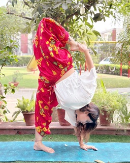 Iris Vatrana feet photo 12