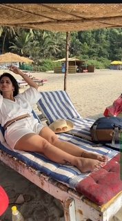 Iris Vatrana feet photo 18